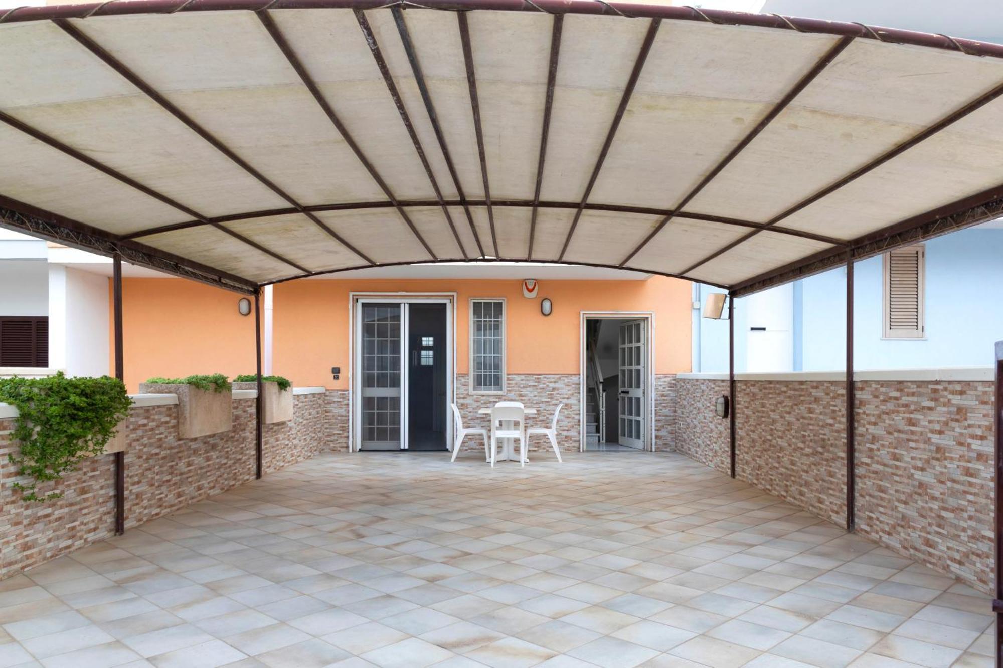 טורה סן ג'ובאני אוג'נטו Blu Salento Casavacanze מראה חיצוני תמונה